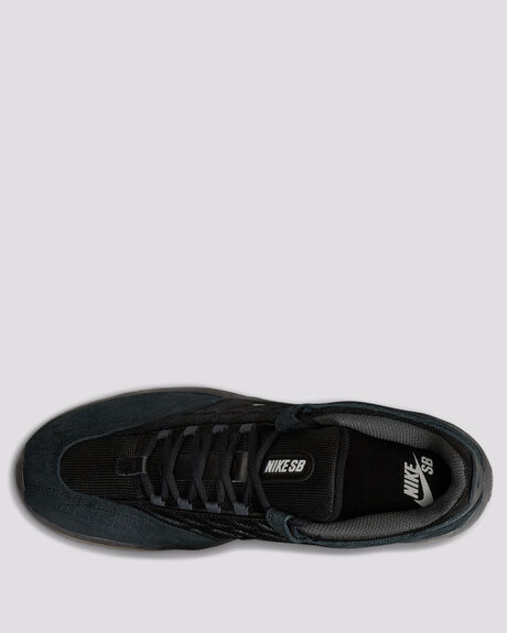 Nike SB Vertebrae 3 Nike SB Vertebrae