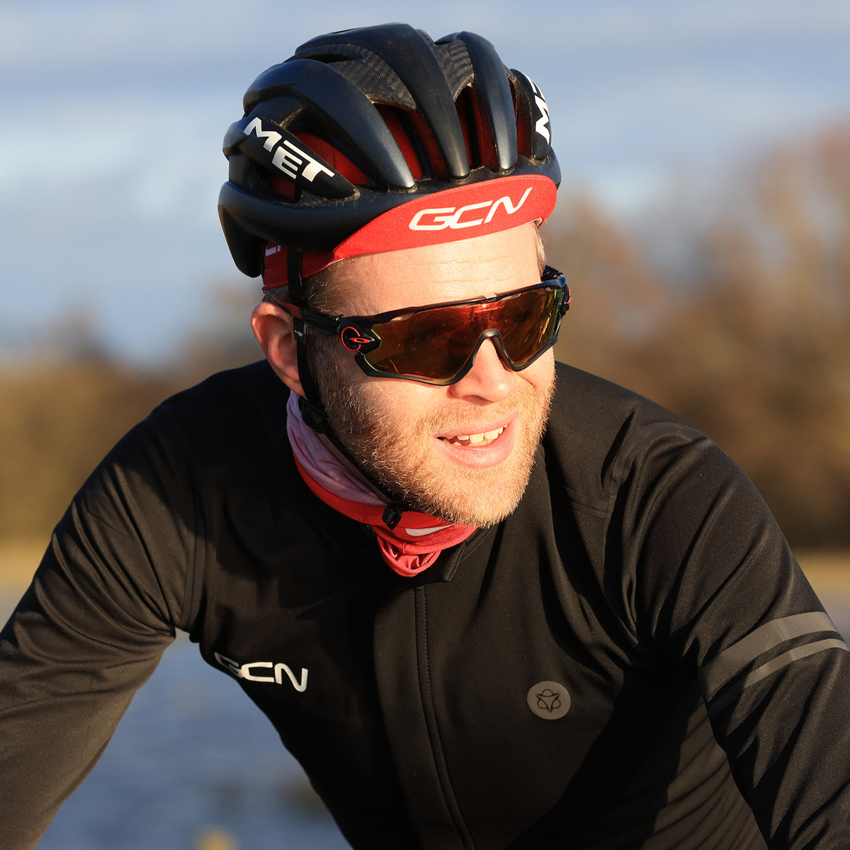 GCN x AGU Rain Cycling Jersey Long Sleeve 6 GCN x AGU Rain Cycling Jersey Long Sleeve