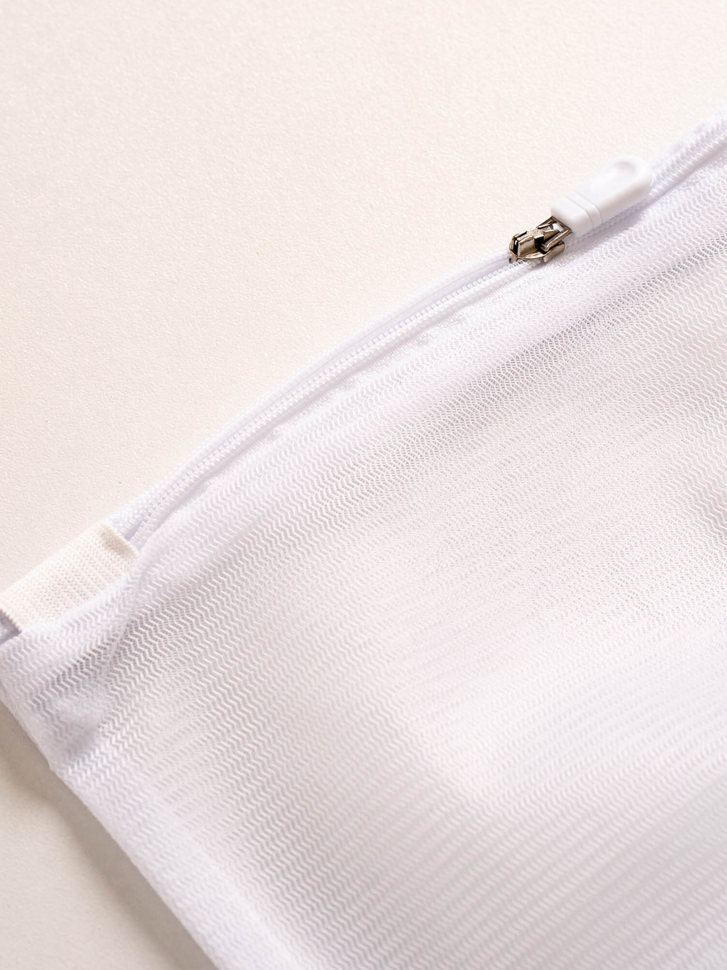 Wash Me Bag - White 2 Wash Me Bag - White