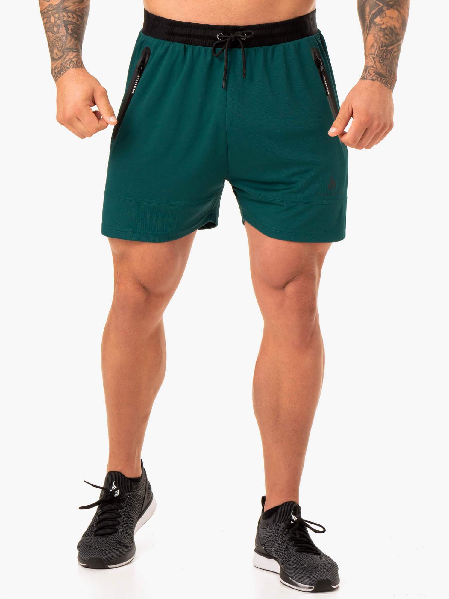 Action Mesh Short - Emerald 1 Action Mesh Short - Emerald