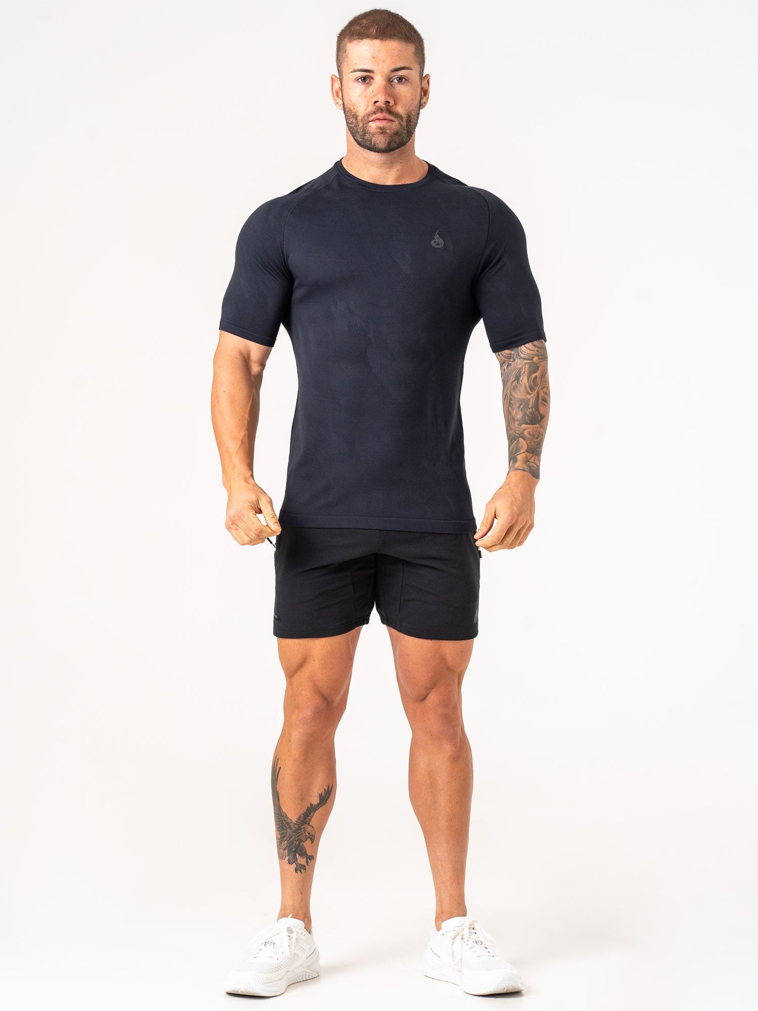 Aero Core Seamless T-Shirt - Black 6 Aero Core Seamless T-Shirt - Black