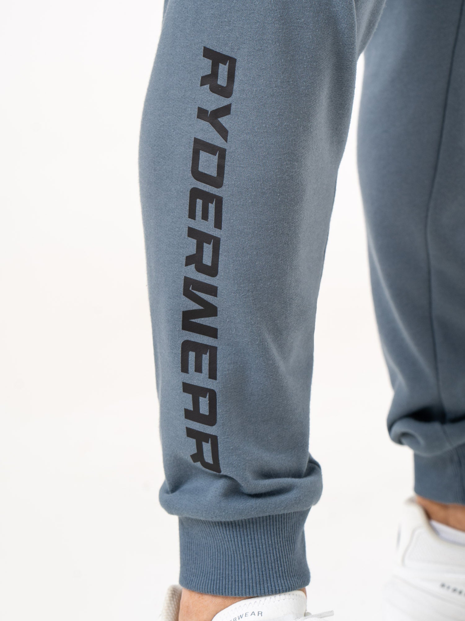 Energy Track Pants - Petrol 5 Energy Track Pants - Petrol