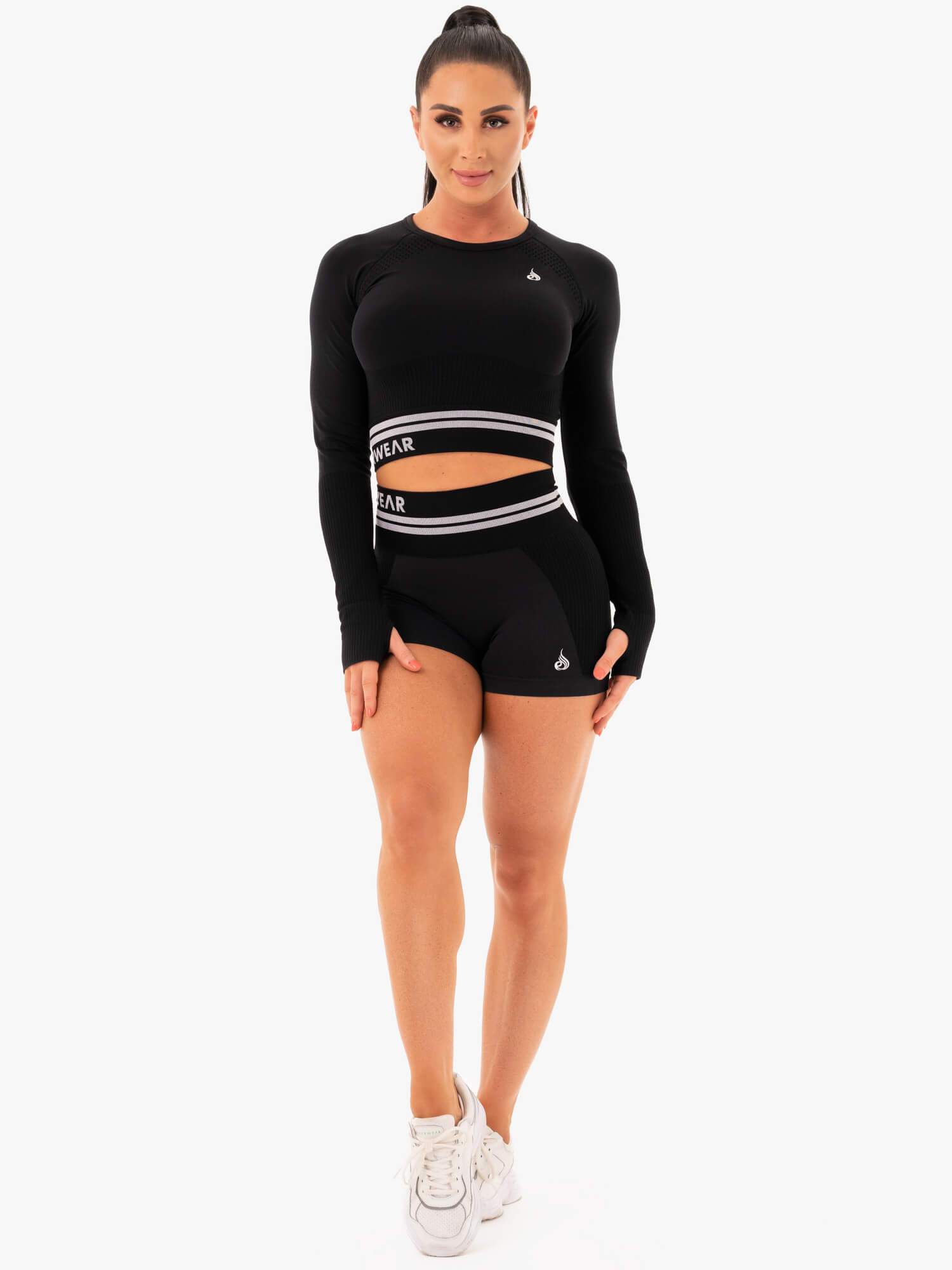 Freestyle Seamless Long Sleeve Crop - Black 6 Freestyle Seamless Long Sleeve Crop - Black