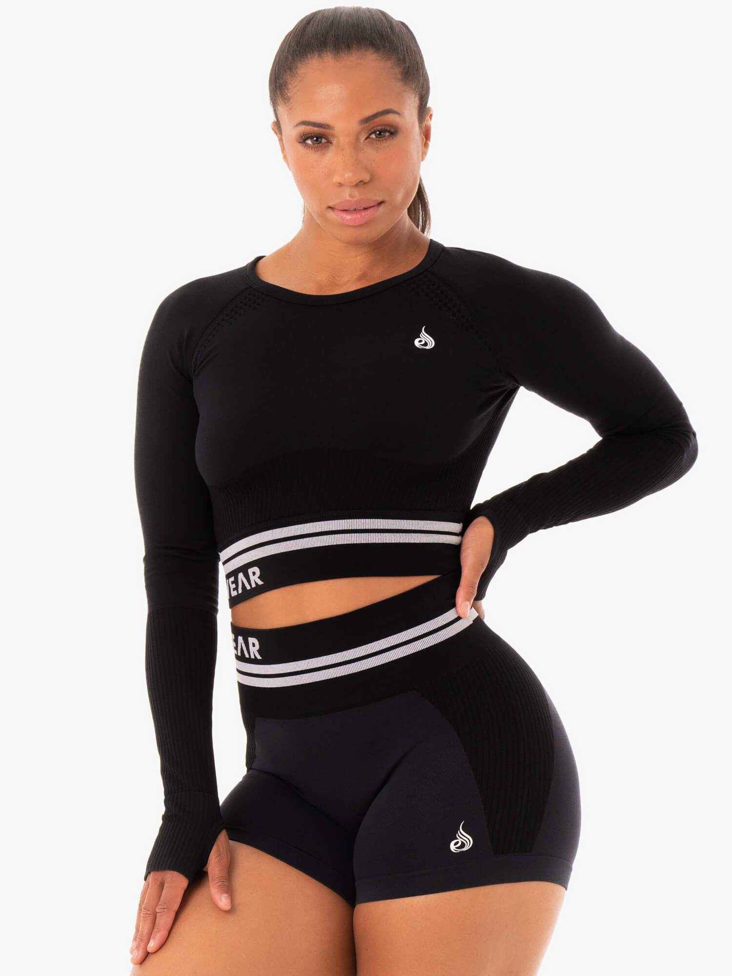 Freestyle Seamless Long Sleeve Crop - Black 7 Freestyle Seamless Long Sleeve Crop - Black