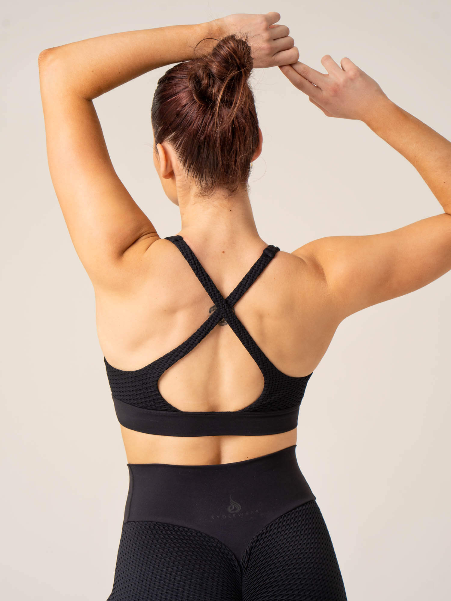 Honeycomb Seamless Sports Bra - Black 2 Honeycomb Seamless Sports Bra - Black