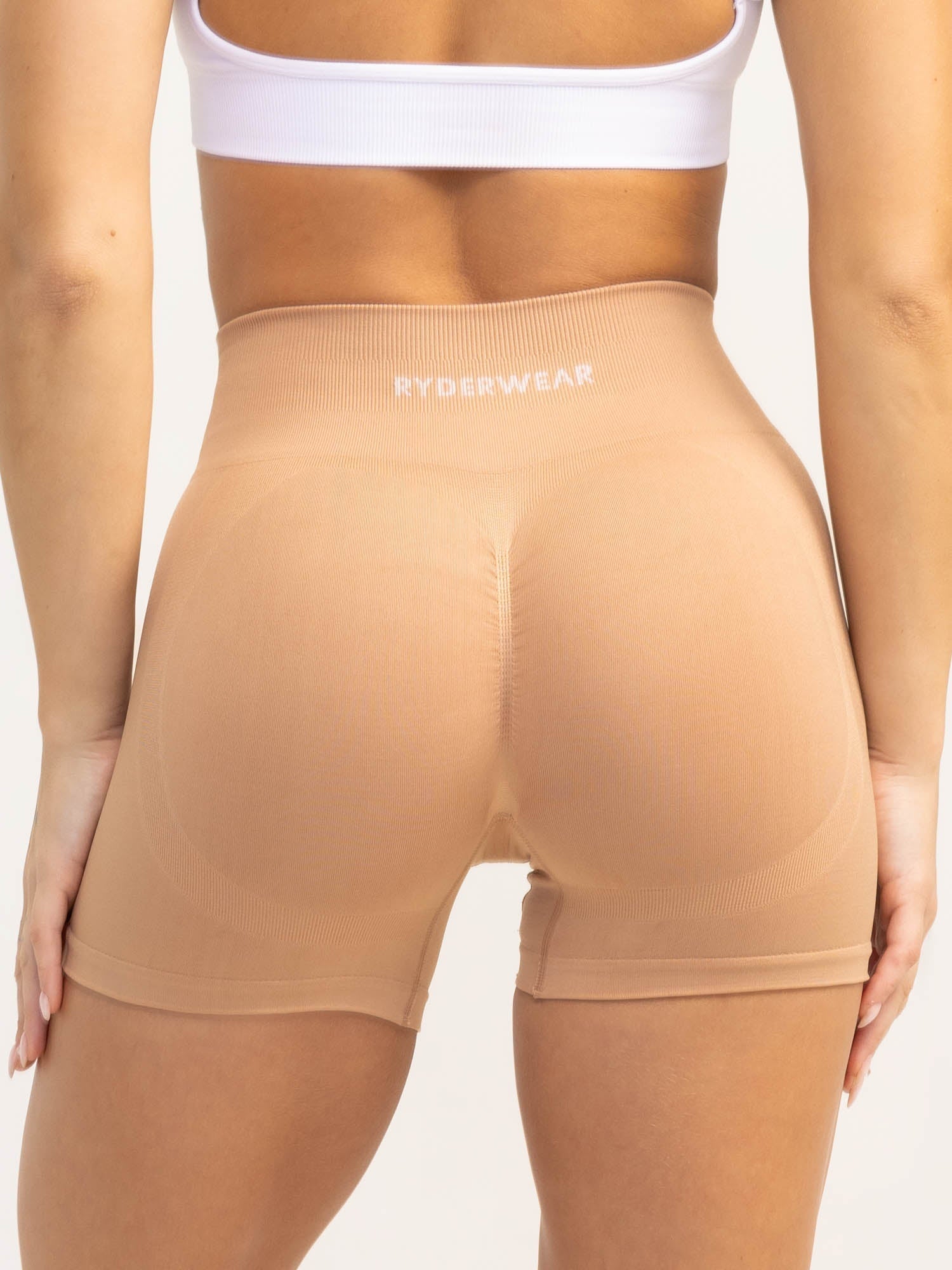 Lift 2.0 BBL Seamless Shorts - Tan 3 Lift 2.0 BBL Seamless Shorts - Tan
