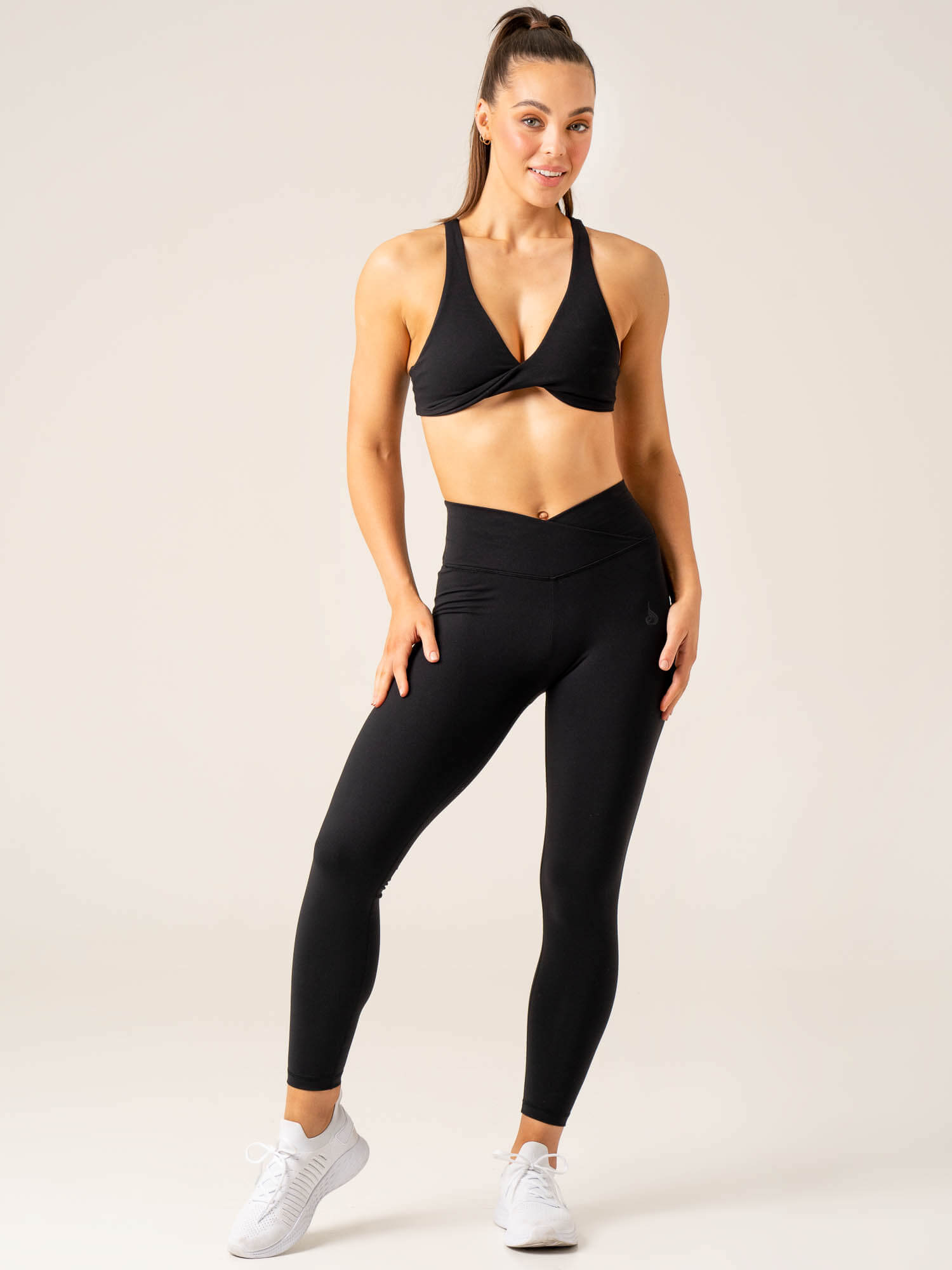 Momentum Cross Over Scrunch Leggings - Black 5 Momentum Cross Over Scrunch Leggings - Black