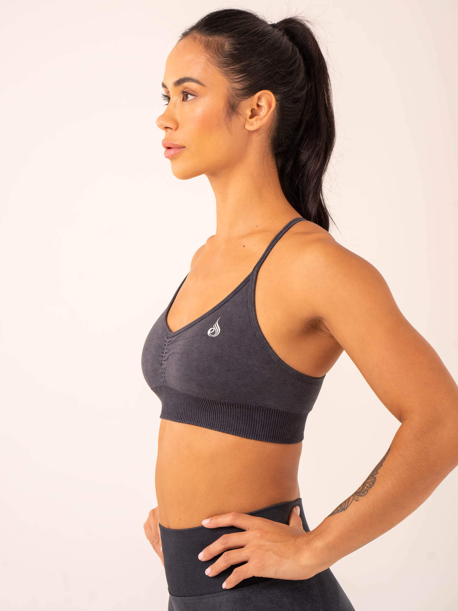 Stonewash Seamless Sports Bra - Black Stonewash 5 Stonewash Seamless Sports Bra - Black Stonewash