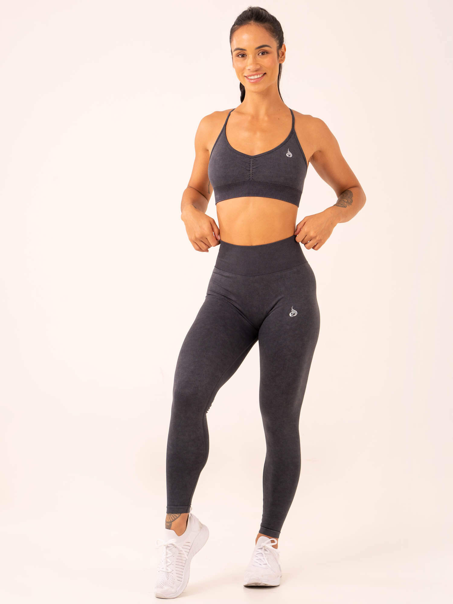 Stonewash Seamless Sports Bra - Black Stonewash 6 Stonewash Seamless Sports Bra - Black Stonewash