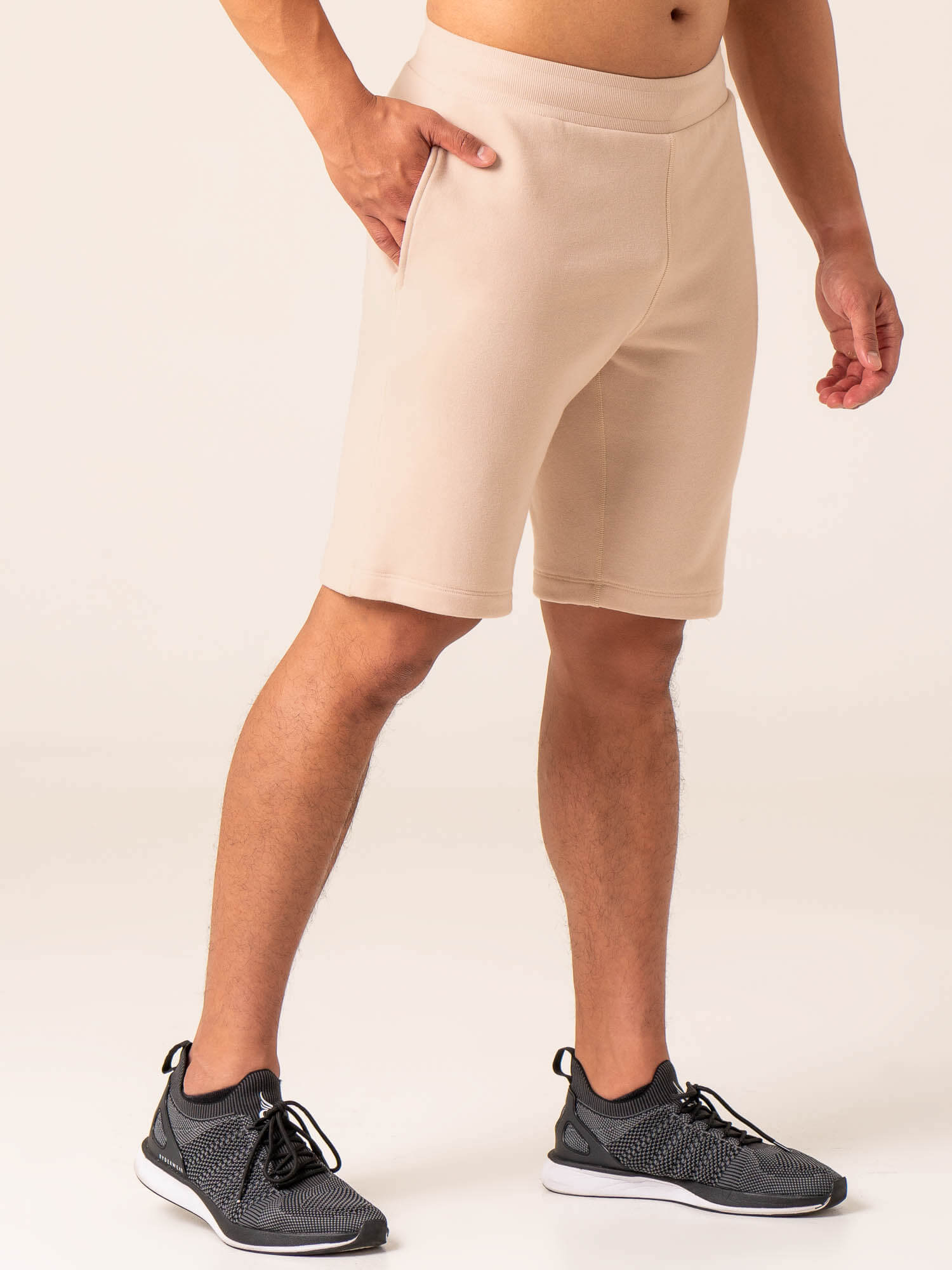 Terrain Track Shorts - Chalk 4 Terrain Track Shorts - Chalk