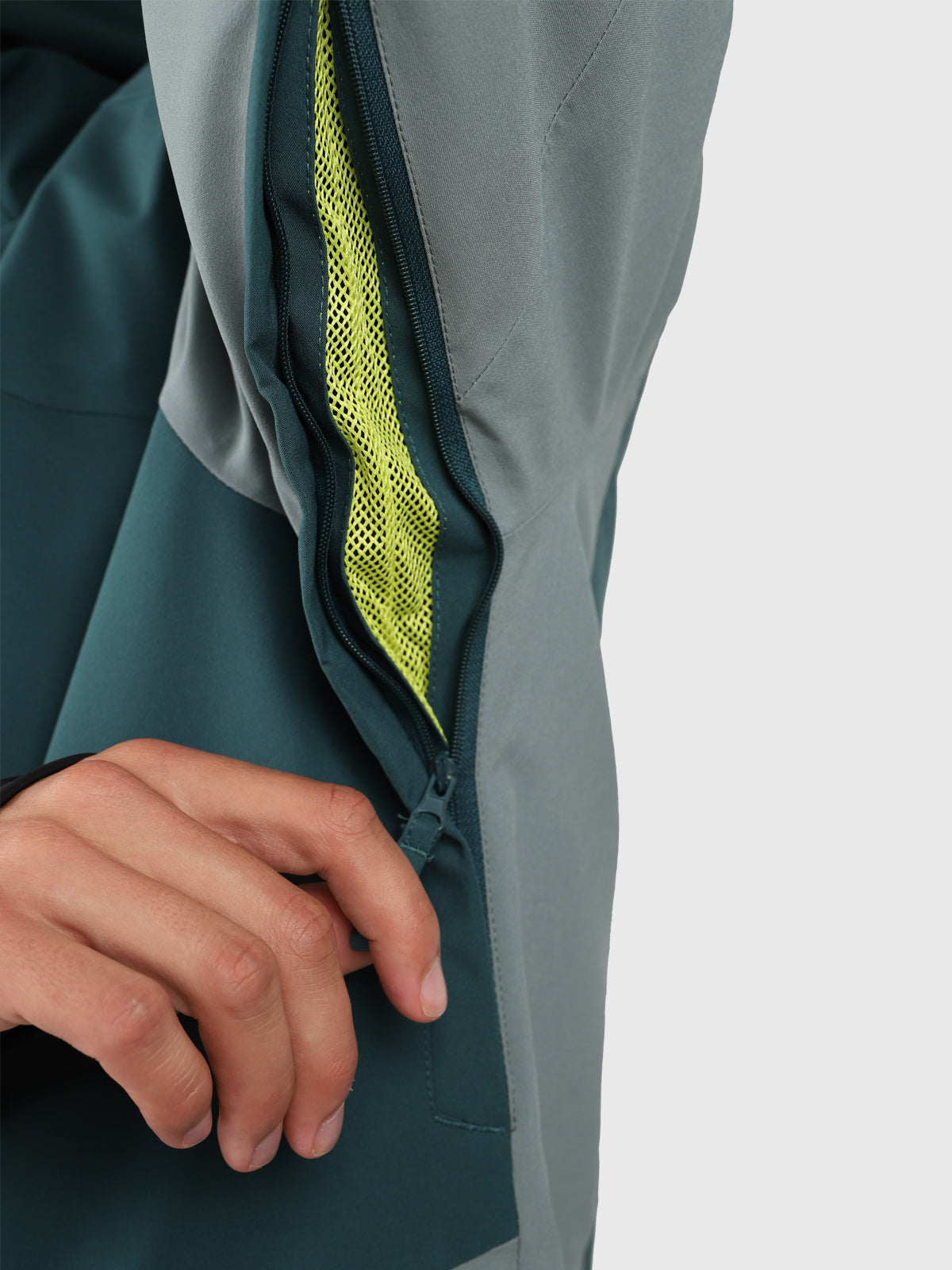 Kense Men Snow Jacket | Agave 10 Kense Men Snow Jacket | Agave